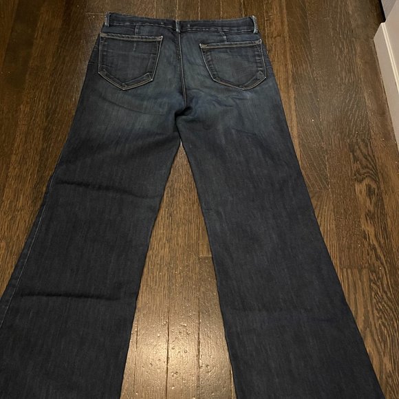 J Brand Wide Leg Flare Jeans, raw edge. Sz 28 - Picture 2 of 10